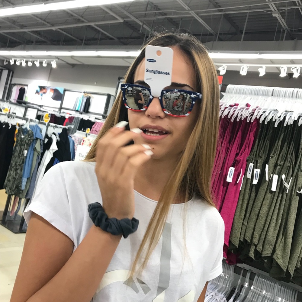 Meet your Posher, Kaitlin